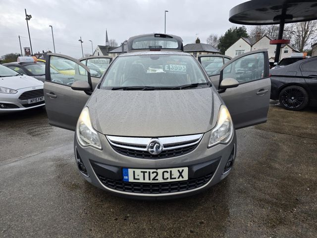 Vauxhall Corsa 1.4 16V SE Auto Euro 5 5dr (2012) - Picture 17