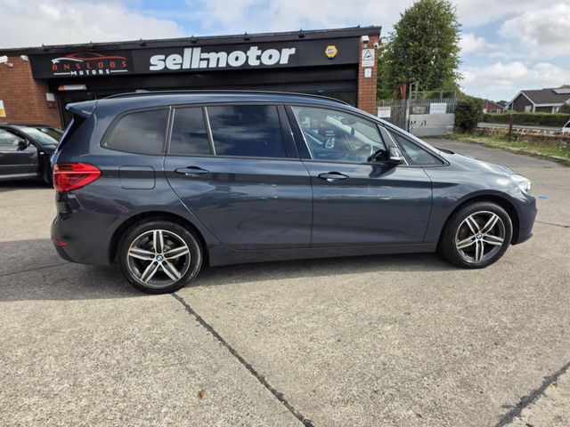 BMW 2 Series Gran Tourer 1.5 218i Sport Euro 6 (s/s) 5dr (2016) - Picture 12