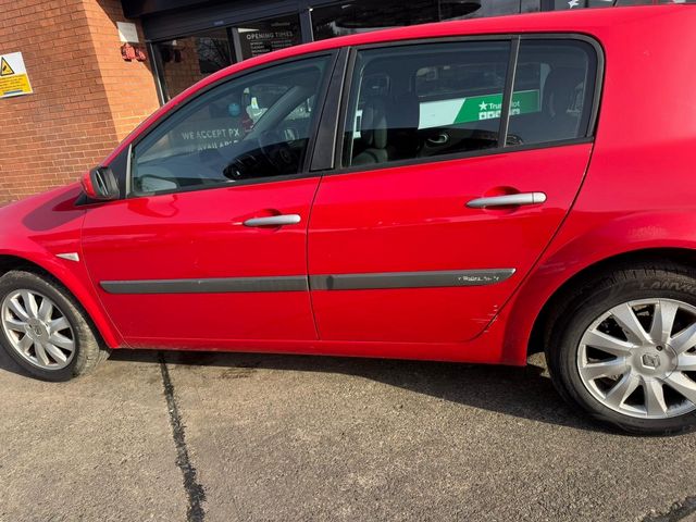 Renault Megane 1.5 dCi Tech Run 5dr (2008) - Picture 5