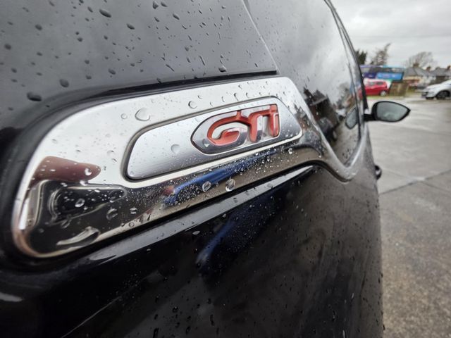 Peugeot 208 1.6 THP GTi Prestige Euro 6 (s/s) 3dr (2017) - Picture 10