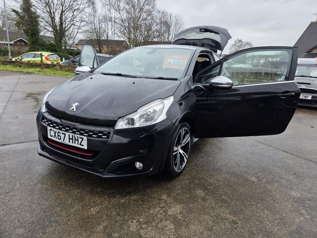 Peugeot 208 1.6 THP GTi Prestige Euro 6 (s/s) 3dr (2017) - Picture 16