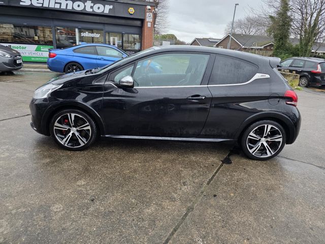 Peugeot 208 1.6 THP GTi Prestige Euro 6 (s/s) 3dr (2017) - Picture 19