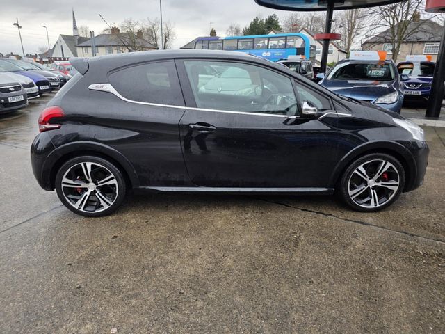 Peugeot 208 1.6 THP GTi Prestige Euro 6 (s/s) 3dr (2017) - Picture 9