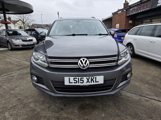 Volkswagen Tiguan 2.0 TDI BlueMotion Tech Match 4WD Euro 5 (s/s) 5dr (2015) - Picture 8