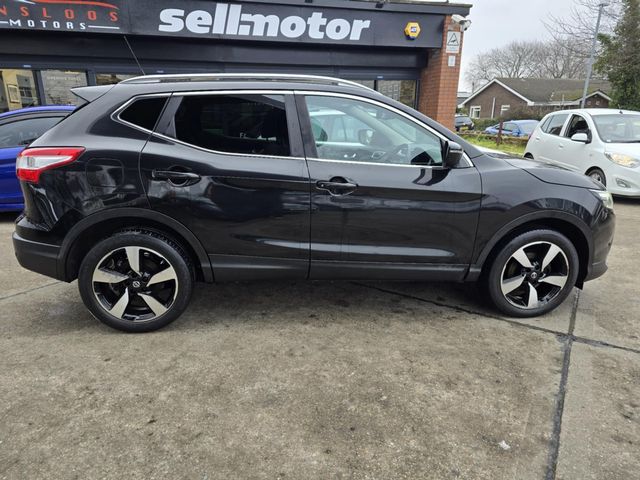 Nissan Qashqai 1.5 dCi n-tec+ 2WD Euro 6 (s/s) 5dr (2015) - Picture 12