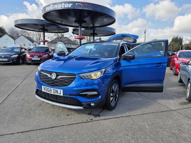 Vauxhall Grandland X 1.2 Turbo Sport Nav Euro 6 (s/s) 5dr (2018) - Picture 11