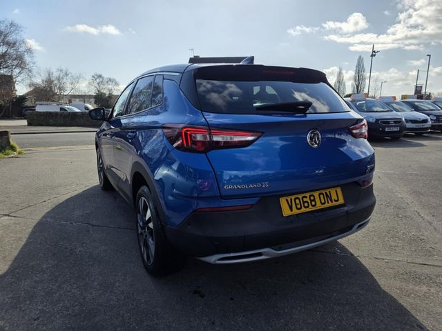 Vauxhall Grandland X 1.2 Turbo Sport Nav Euro 6 (s/s) 5dr (2018) - Picture 15