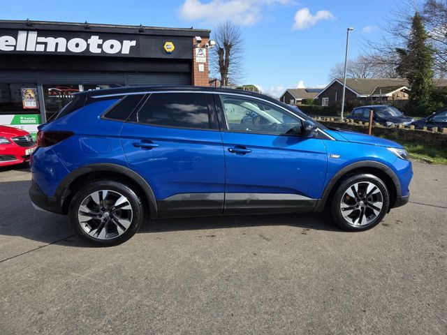 Vauxhall Grandland X 1.2 Turbo Sport Nav Euro 6 (s/s) 5dr (2018) - Picture 3