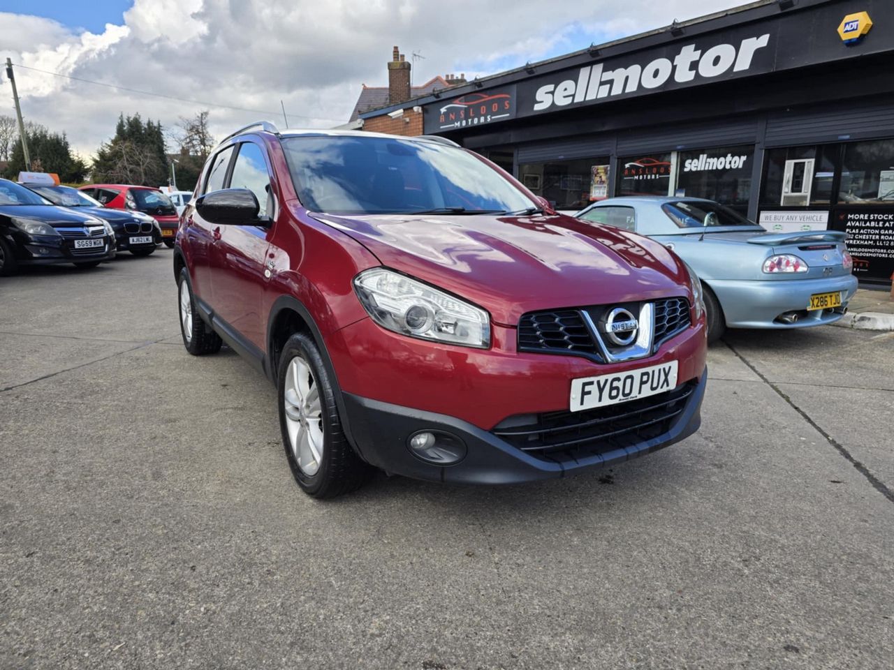 Nissan Qashqai 1.5 dCi n-tec 2WD Euro 4 5dr - Picture 5 of 18