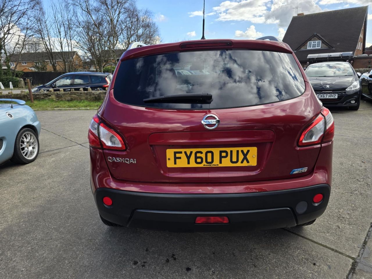Nissan Qashqai 1.5 dCi n-tec 2WD Euro 4 5dr - Picture 6 of 18