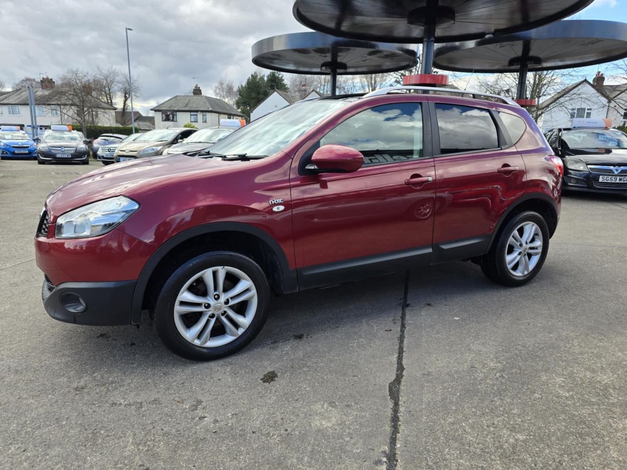 Nissan Qashqai 1.5 dCi n-tec 2WD Euro 4 5dr - Picture 7 of 18
