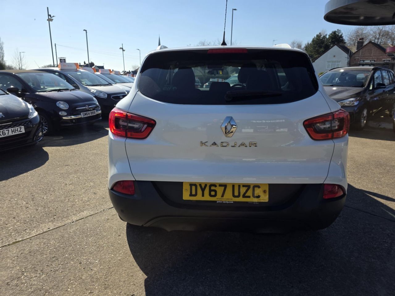 Renault Kadjar 1.2 TCe Dynamique S Nav Euro 6 (s/s) 5dr - Picture 15 of 17