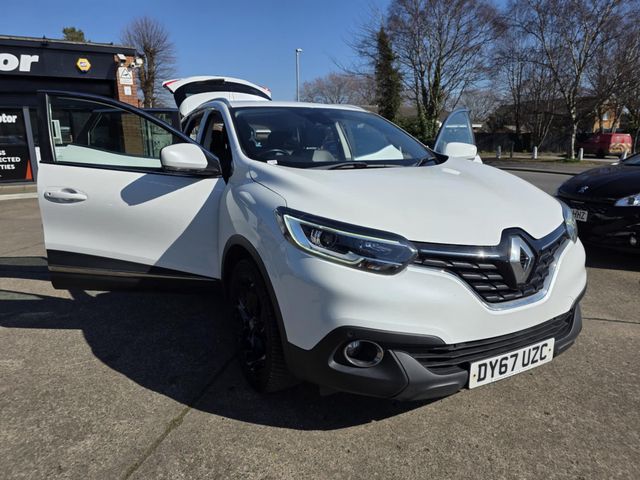 Renault Kadjar 1.2 TCe Dynamique S Nav Euro 6 (s/s) 5dr (2017) - Picture 17