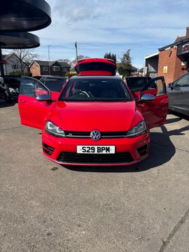 Volkswagen Golf 2.0 TSI BlueMotion Tech R 4Motion Euro 6 (s/s) 5dr (2015) - Picture 10