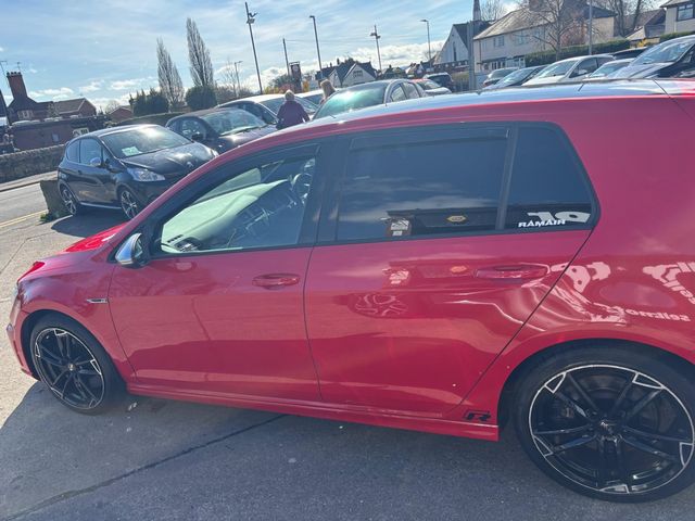 Volkswagen Golf 2.0 TSI BlueMotion Tech R 4Motion Euro 6 (s/s) 5dr (2015) - Picture 6