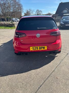 Volkswagen Golf 2.0 TSI BlueMotion Tech R 4Motion Euro 6 (s/s) 5dr (2015) - Picture 8