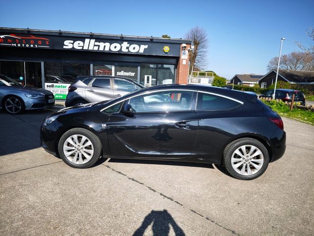 Vauxhall Astra GTC 1.4i Turbo SRi Euro 6 (s/s) 3dr (2017) - Picture 5