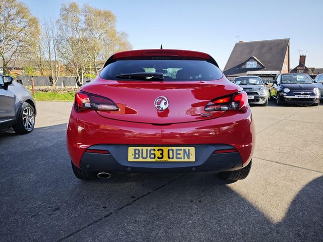 Vauxhall Astra GTC 2.0 CDTi SRi Euro 5 (s/s) 3dr (2013) - Picture 12