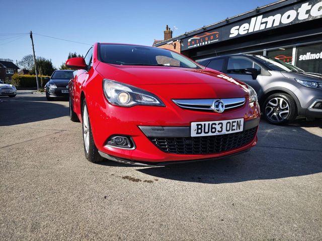 Vauxhall Astra GTC 2.0 CDTi SRi Euro 5 (s/s) 3dr (2013) - Picture 5