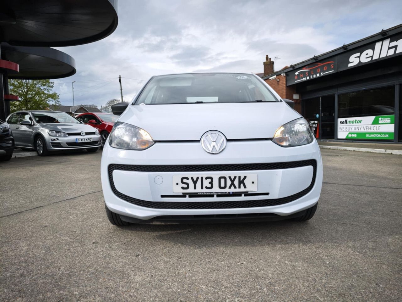 Volkswagen up! 1.0 Take up! Euro 5 5dr - Picture 2 of 27