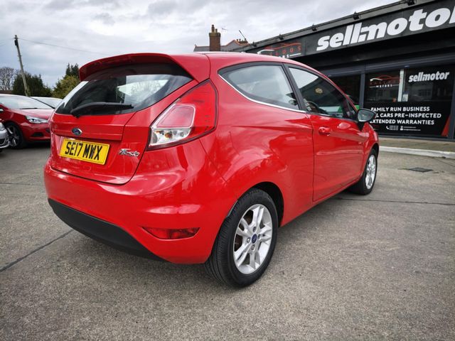Ford Fiesta 1.25 Zetec Euro 6 3dr (2017) - Picture 10