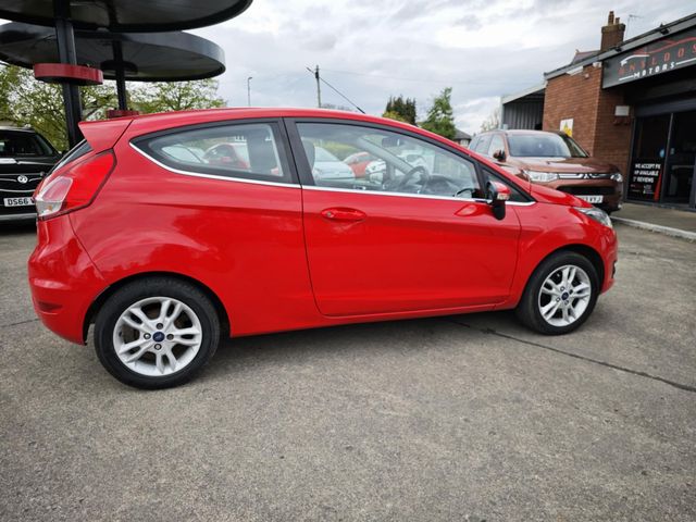 Ford Fiesta 1.25 Zetec Euro 6 3dr (2017) - Picture 12