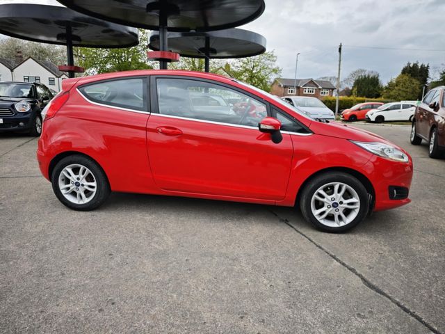 Ford Fiesta 1.25 Zetec Euro 6 3dr (2017) - Picture 15