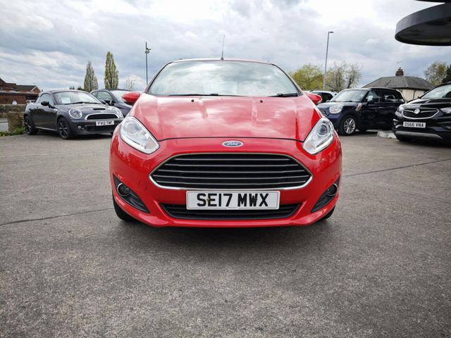 Ford Fiesta 1.25 Zetec Euro 6 3dr (2017) - Picture 3