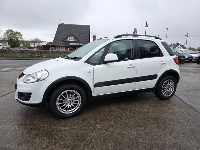 Suzuki SX4 1.6 SZ5 4Grip Euro 5 5dr (2012) - Picture 4