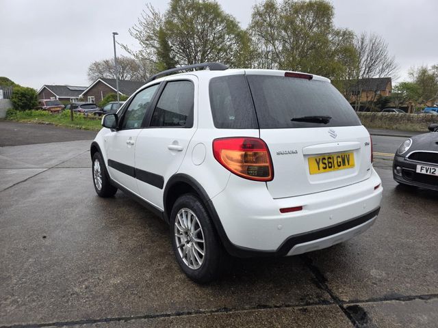 Suzuki SX4 1.6 SZ5 4Grip Euro 5 5dr (2012) - Picture 7