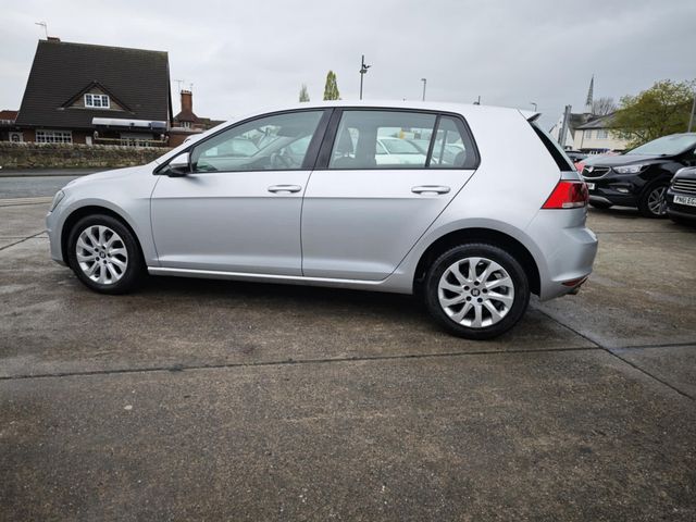 Volkswagen Golf 1.6 TDI BlueMotion Tech S Euro 5 (s/s) 5dr (2013) - Picture 14