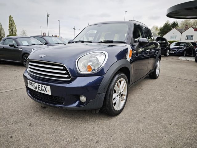MINI Countryman 1.6 Cooper Euro 5 (s/s) 5dr (2011) - Picture 5