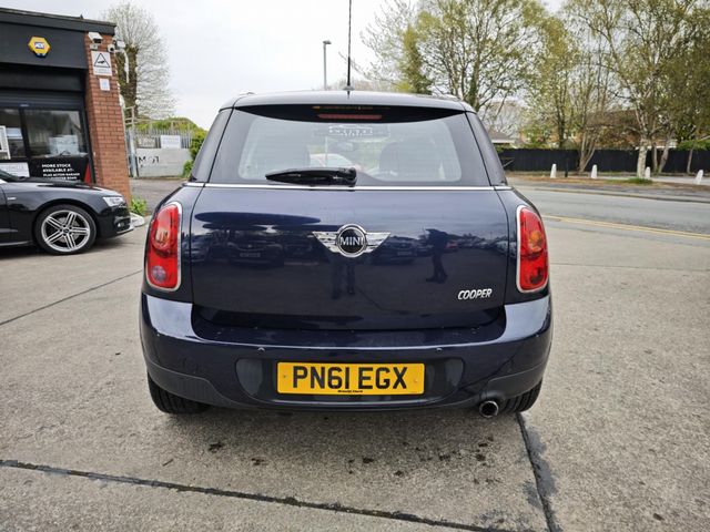 MINI Countryman 1.6 Cooper Euro 5 (s/s) 5dr (2011) - Picture 7