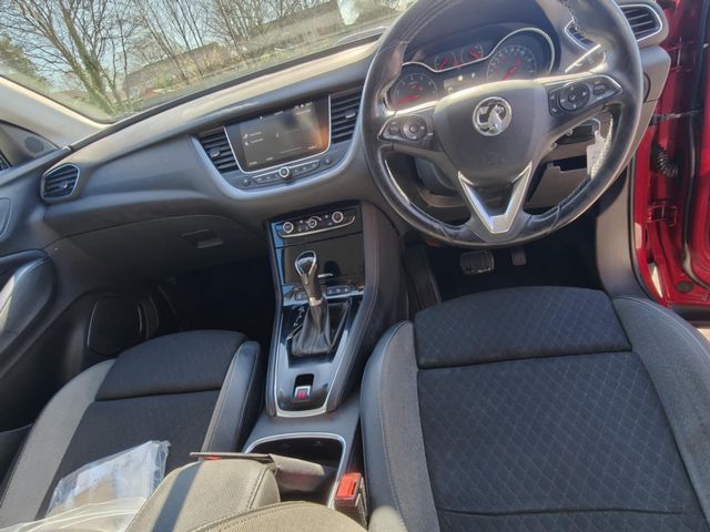 Vauxhall Grandland X 1.2 Turbo Sport Nav Auto Euro 6 (s/s) 5dr (2019) - Picture 36