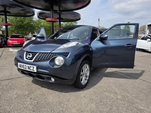 Nissan Juke 1.5 dCi 8v Tekna Euro 5 (s/s) 5dr (2012) - Picture 16