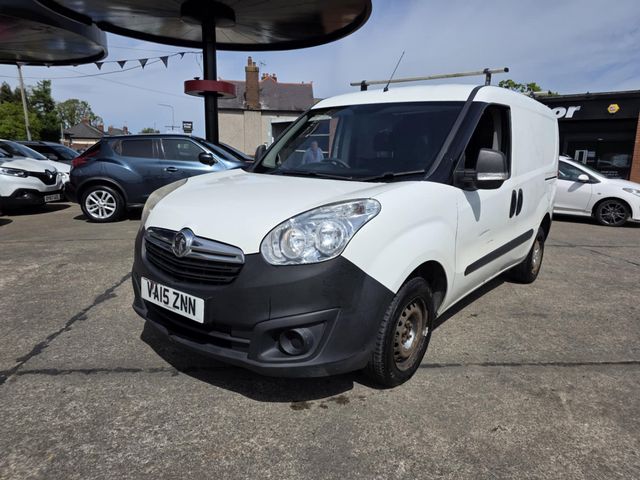 Vauxhall Combo 1.3 CDTi 2000 ecoFLEX 16v FWD L1 H1 (s/s) 3dr (2015) - Picture 7