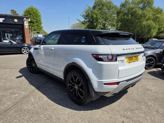 Land Rover Range Rover Evoque 2.2 SD4 Dynamic Auto 4WD Euro 5 (s/s) 3dr (2014) - Picture 16