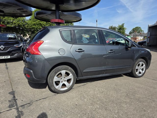 Peugeot 3008 1.6 HDi Active Euro 5 5dr (2013) - Picture 12