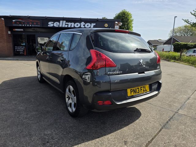 Peugeot 3008 1.6 HDi Active Euro 5 5dr (2013) - Picture 14