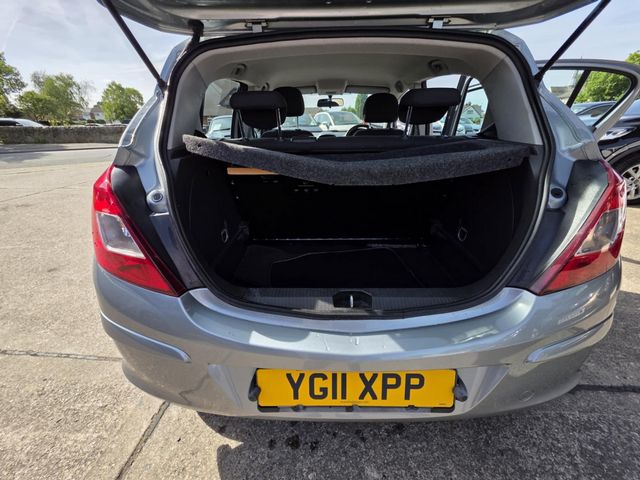 Vauxhall Corsa 1.0i ecoFLEX 12v S 5dr (2011) - Picture 12