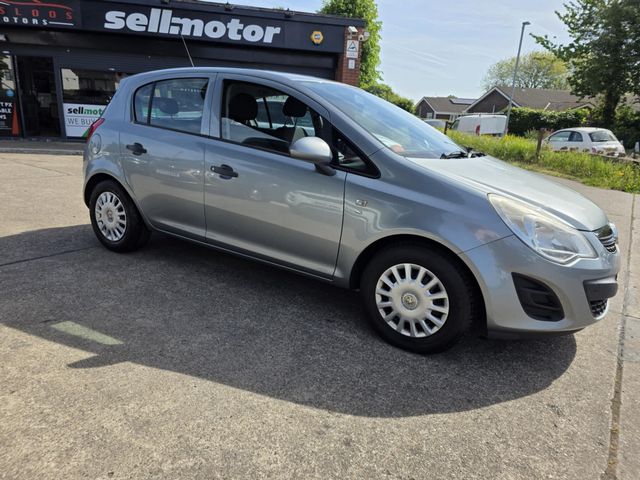 Vauxhall Corsa 1.0i ecoFLEX 12v S 5dr (2011) - Picture 4