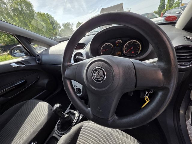 Vauxhall Corsa 1.0i ecoFLEX 12v S 5dr (2011) - Picture 17