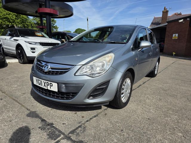 Vauxhall Corsa 1.0i ecoFLEX 12v S 5dr (2011) - Picture 6