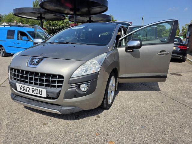 Peugeot 3008 1.6 e-HDi Allure EGC Euro 5 (s/s) 5dr (2012) - Picture 16
