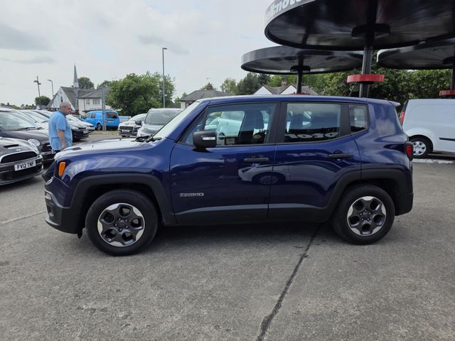 Jeep Renegade 1.6 E-TorQ Sport Euro 6 (s/s) 5dr (2016) - Picture 2