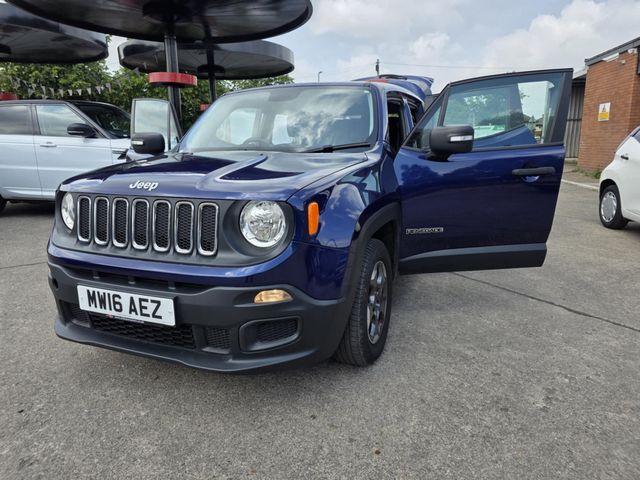 Jeep Renegade 1.6 E-TorQ Sport Euro 6 (s/s) 5dr (2016) - Picture 5