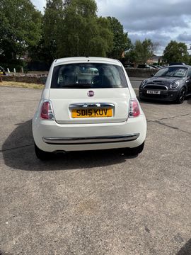 Fiat 500 1.2 Lounge Euro 6 (s/s) 3dr (2015) - Picture 8