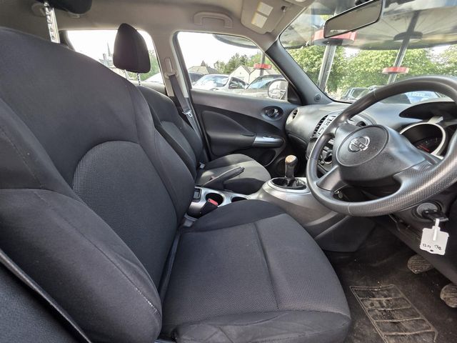 Nissan Juke 1.6 Visia Euro 5 5dr (2011) - Picture 11