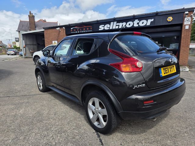 Nissan Juke 1.6 Visia Euro 5 5dr (2011) - Picture 6