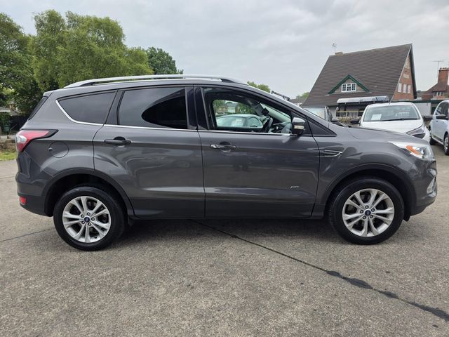 Ford Kuga 2.0 TDCi Titanium Powershift AWD Euro 6 (s/s) 5dr (2017) - Picture 11